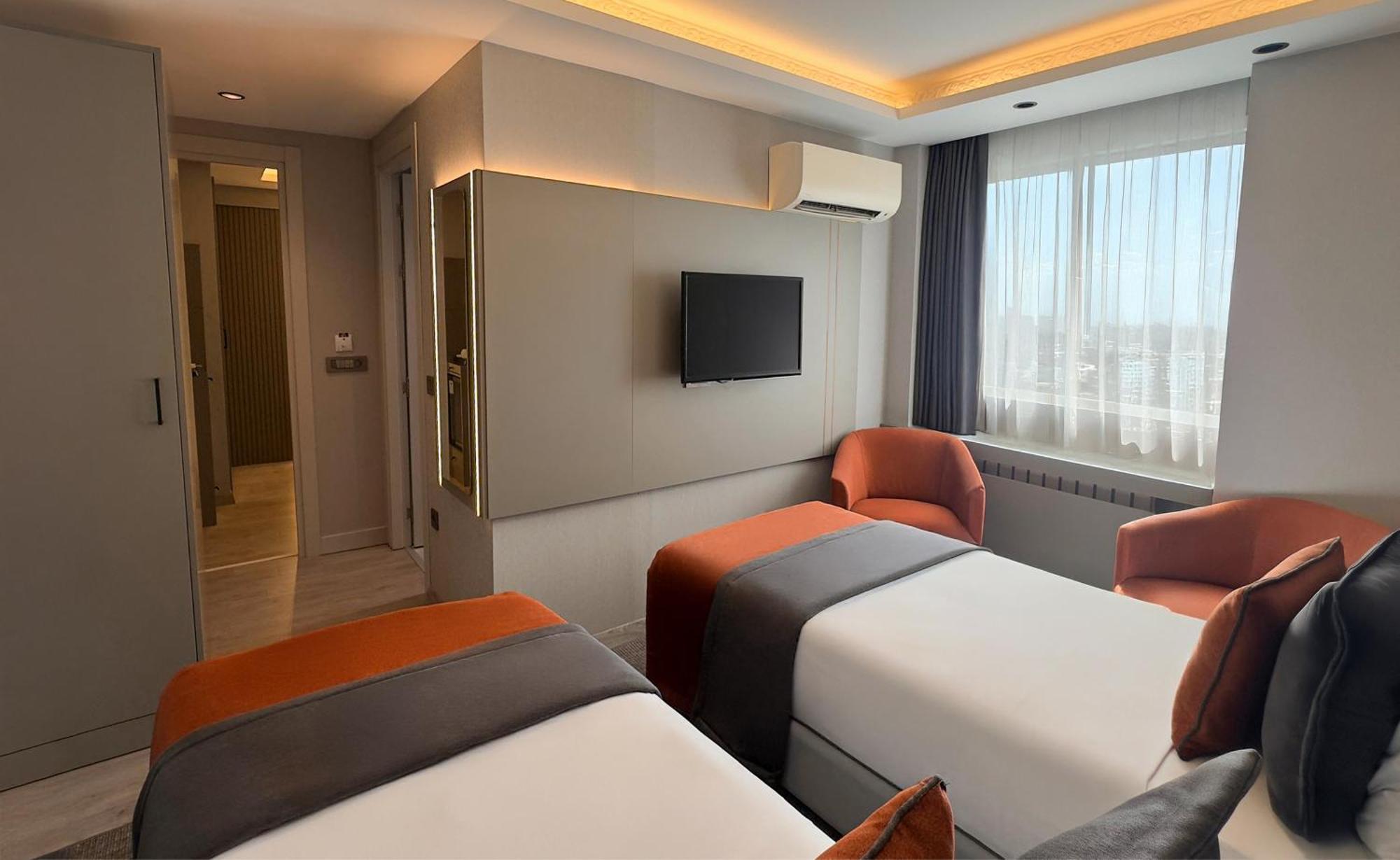 Ahc Old City Hotel — Photos 3